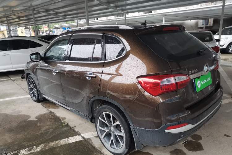 Used Brilliance V5 2014 1.5T Automatic Two-Wheel Drive Luxury Version