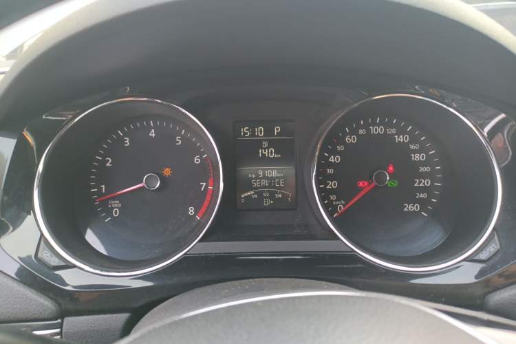 Used Volkswagen Sagitar 2015 1.6L Automatic Comfort Model
