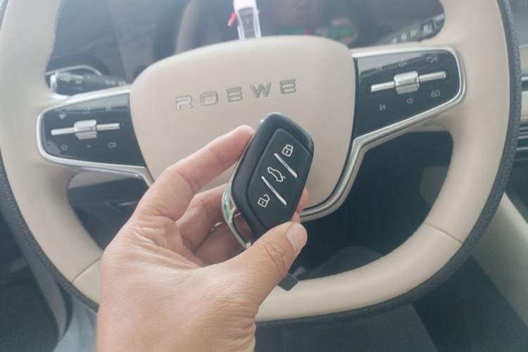 Used Roewe D7 2023 DMH 125km Flagship Edition Interior 1