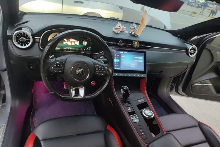 Used MG 6 2020 1.5T Automatic Trophy Flagship Edition Center Console