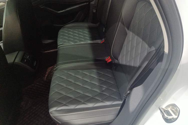 Used Volkswagen Sagitar 2023 300TSI DSG Excellence Edition Left Rear Seat