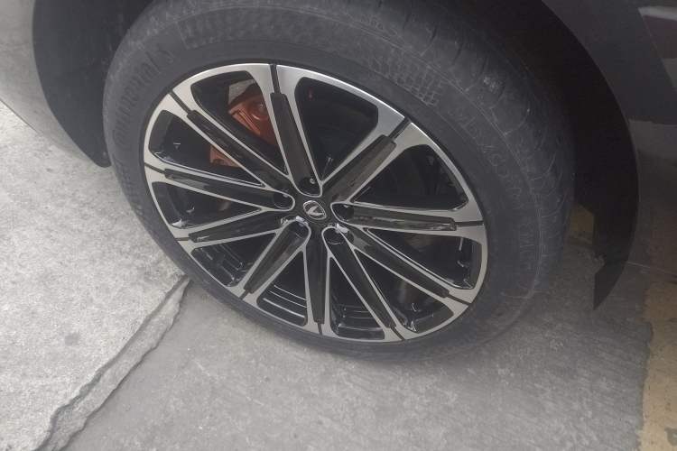 Used Changan UNI-K iDD 2024 ZhiDian iDD 1.5T 135km Smart Leading Model