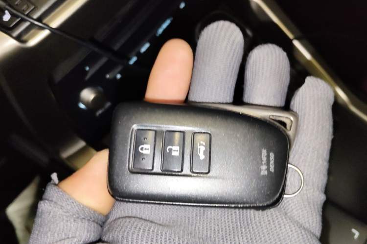 Used Lexus NX 2020 200 All-Wheel Drive Fēngshàng Version China VI Standard Vehicle Key