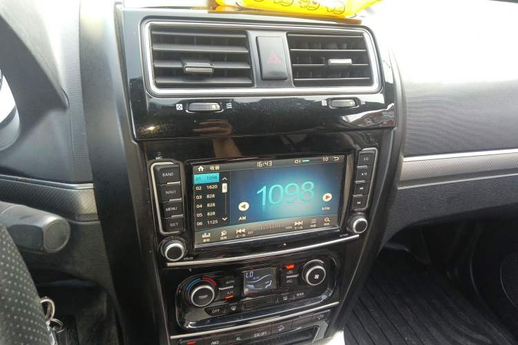 Used Haval H5 Classic 2018 Classic Edition 2.0T Diesel Manual 4x4 Prestige Model
