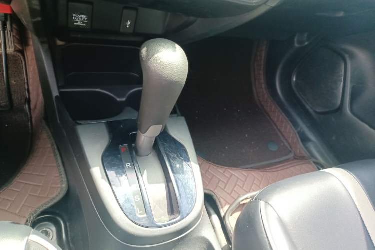 Used Honda Fit 2018 1.5L CVT Comfort Sunroof Version