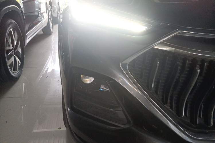 Used CHANGAN OSHAN X5 2021 1.5T DCT Prestige Edition Right Front Headlight