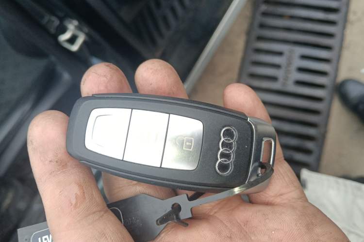 Used Audi A3 2023 Restyled A3L Limousine 35 TFSI Luxury Sport Edition
