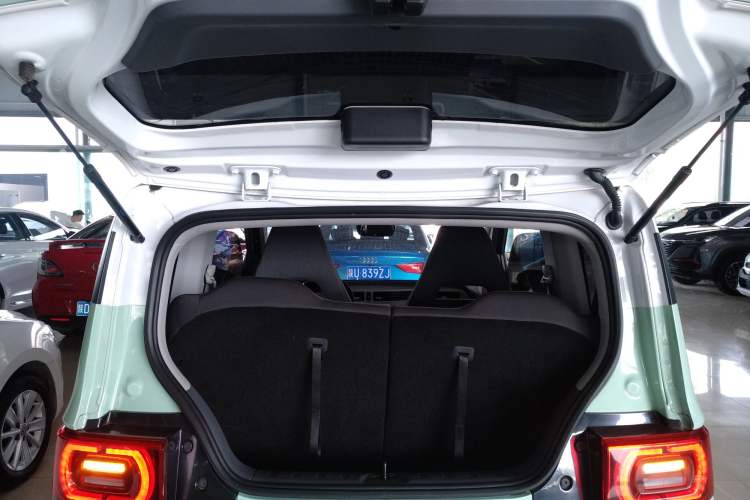 Used Wuling Hongguang MINIEV 2021 Macaron Premium Model – Lithium-NMC Trunk