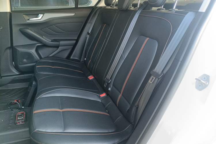 Used Ford Focus 2022 Sedan EcoBoost 180 Automatic Performance Edition