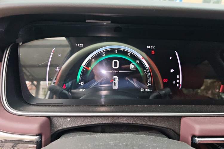 Used GAC Trumpchi M6 2023 PRO 270T DCT Luxury Edition
