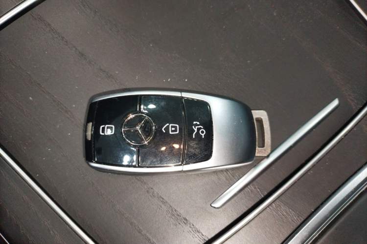 Used Mercedes-Benz E-Class 2021 E 300 L Sporty and Stylish Model