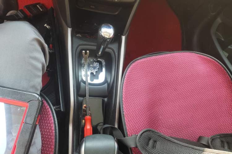 Used Peugeot 2008 2014 1.6L Automatic Fashion Edition
