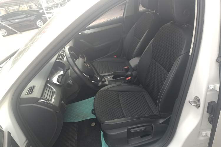 Used Skoda Octavia 2018 1.6L Automatic Luxury Edition
