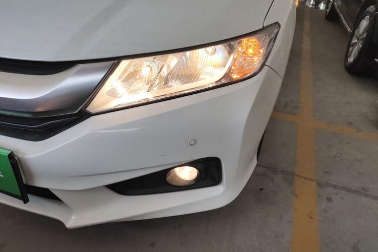 Used Honda City 2017 1.5L CVT Luxury Edition Left Front Headlight