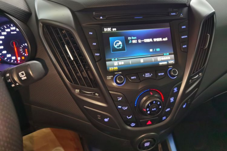 Used Hyundai Veloster 2015 1.6T Automatic Luxury Edition