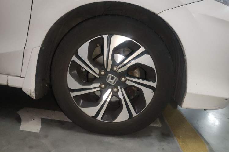 Used Honda Crider 2016 1.8L CVT Leading Edition