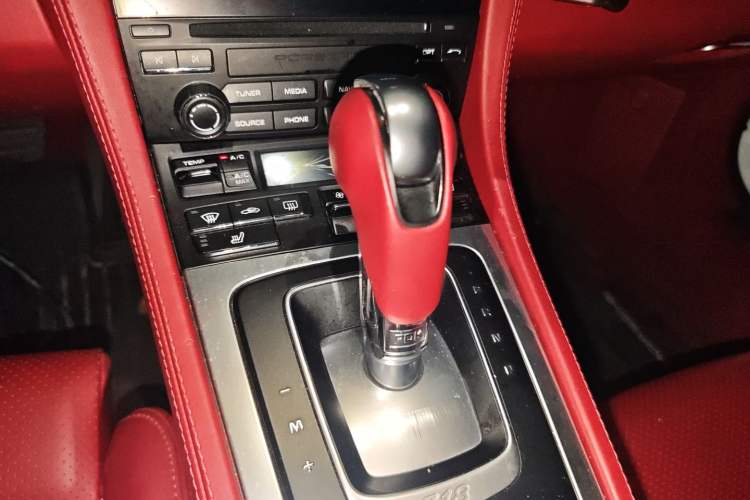 Used Porsche 718 2022 Boxster 2.0T Gear Lever