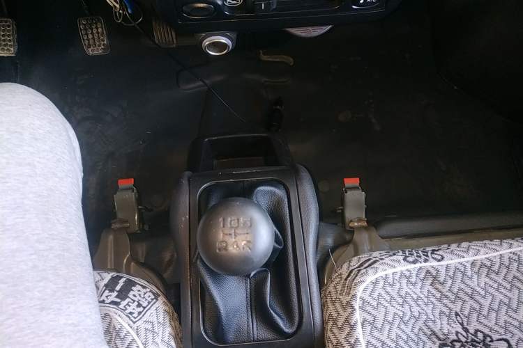 Used Wuling Rongguang Small Truck 2019 1.5L Base Single-Row Emission Standard VI L3C
