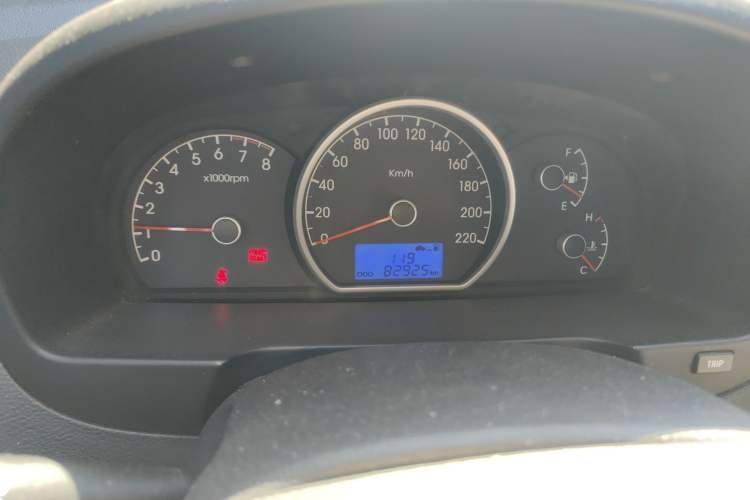 Used Hyundai Celesta 2011 1.6L Manual Luxury Model
