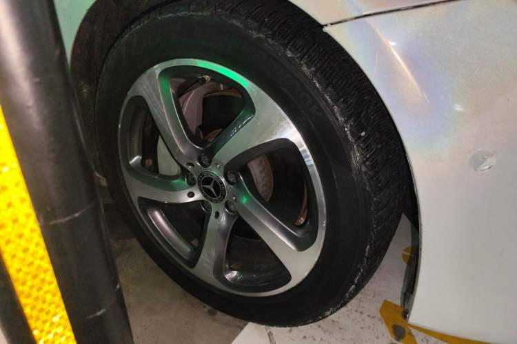 Used Mercedes-Benz E-Class 2019 Restyled E 300 L Sporty and Stylish Edition