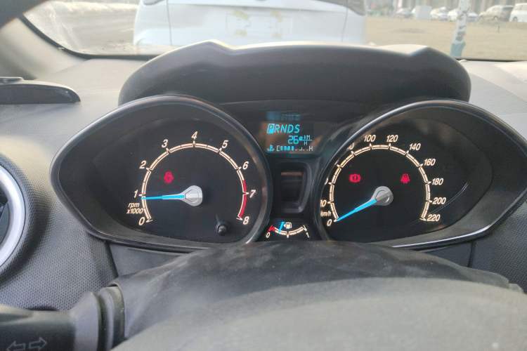 Used Ford Fiesta 2013 Hatchback 1.5L Automatic Fashion Edition
