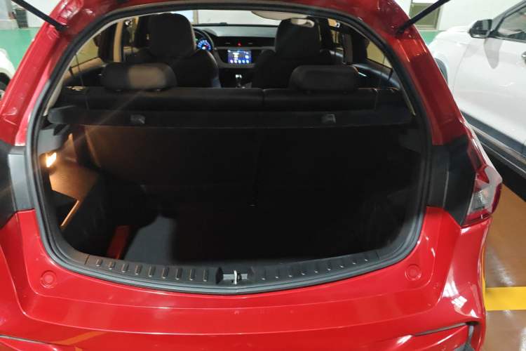 Used Geely Auto Vision X3 2020 1.5L Manual Elite Edition