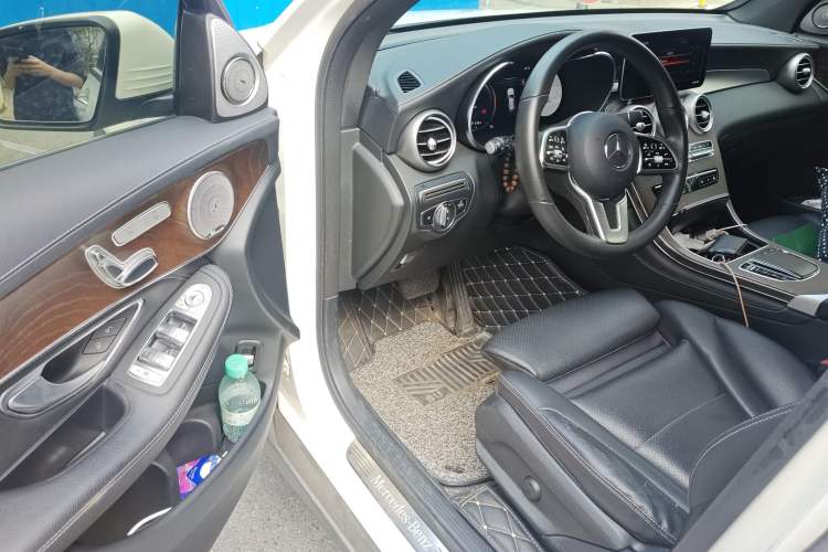 Used Mercedes-Benz GLC 2020 GLC 260 L 4MATIC Luxury Model
