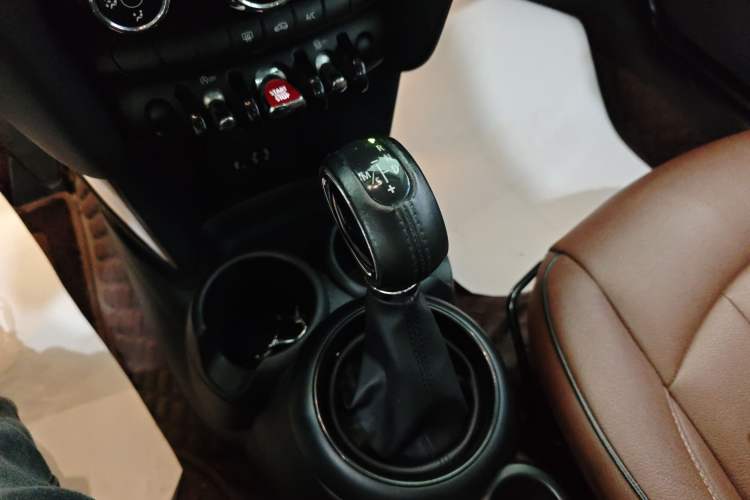 Used MINI 2016 1.2T ONE
