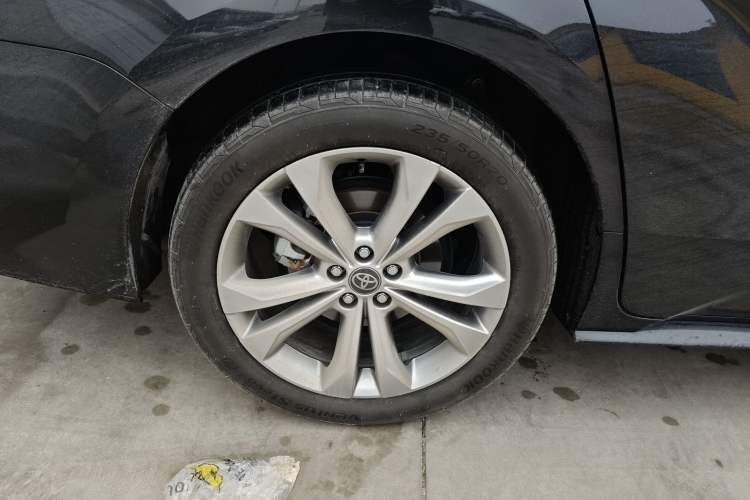 Used Toyota Sienna 2024 2.5L Hybrid Luxury Edition