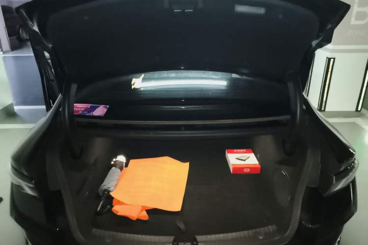 Used BYD Seal 2022 550 km Standard Range Rear-Wheel Drive Prestige Version