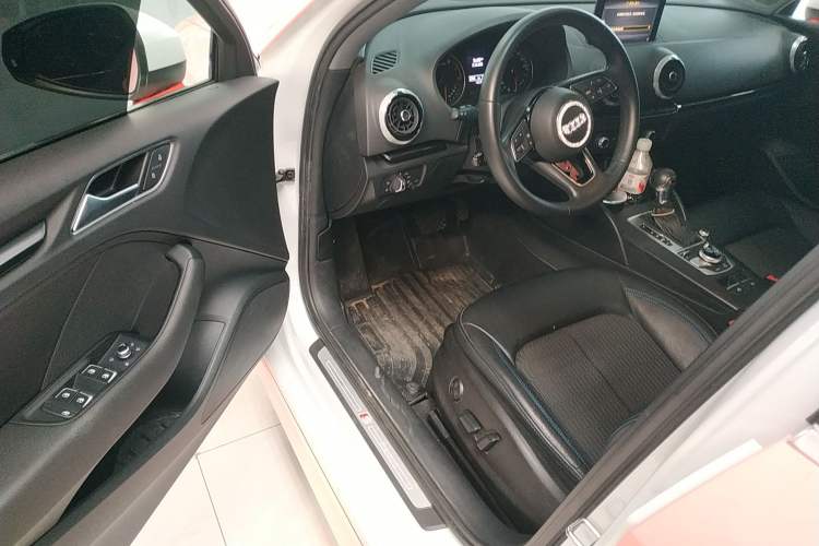 Used Audi A3 2020 Limousine 35 TFSI Fashion Edition China VI Emission Standard
