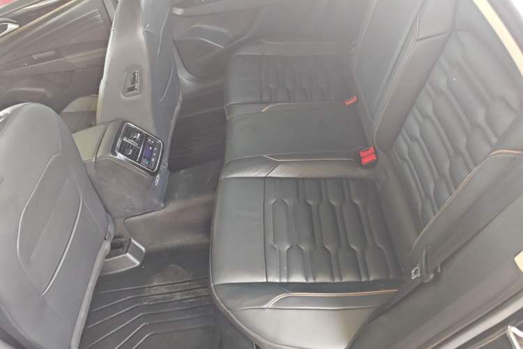 Used Volkswagen Passat 2019 330TSI Elite Edition China V Standard
