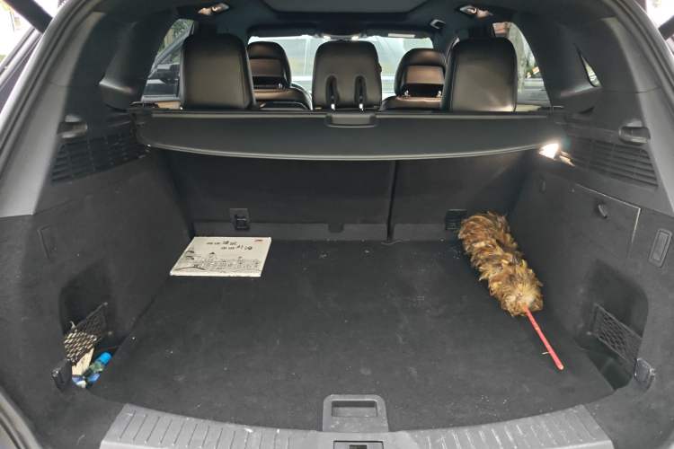 Used Lincoln MKC 2019 2.0T Two-Wheel Drive Zunya Version China VI Standard
