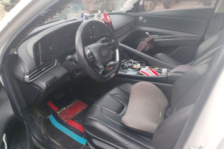 Used Hyundai Elantra 2021 1.5L CVT GLX Elite Edition Driver Seat