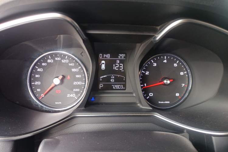 Used MG 6 2017 20T Automatic Luxury Smart Connect Version China V Standard Instrument Cluster