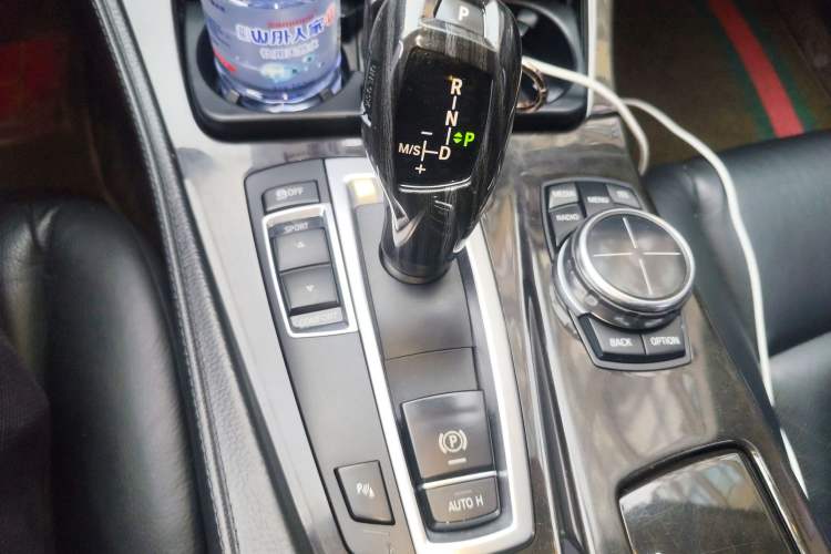 Used BMW 5 Series 2013 525Li Luxury Model