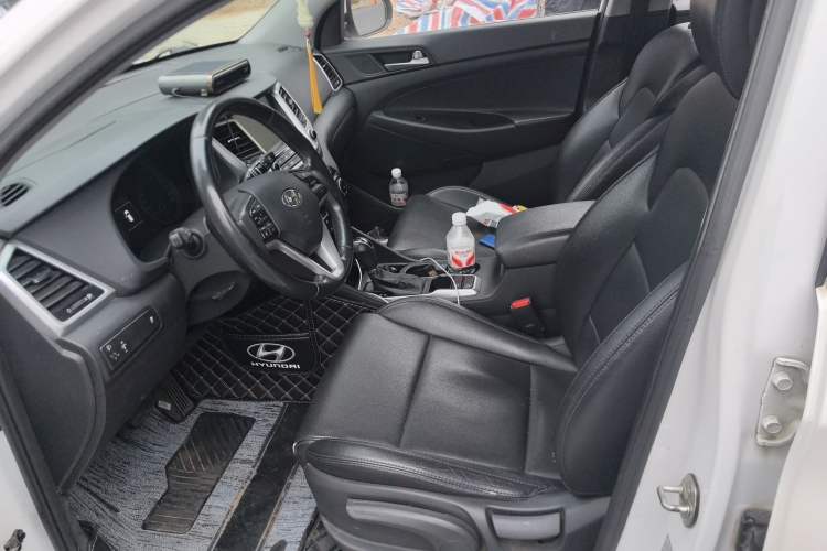 Used Hyundai Tucson 2015 1.6T Dual-Clutch Two-Wheel-Drive Smart Model
