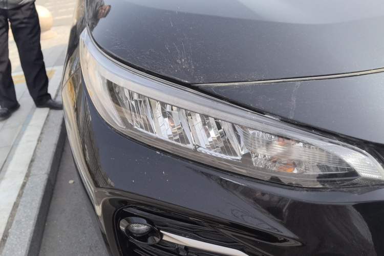 Used Toyota Wildlander 2021 2.0L CVT Two-Wheel Drive Luxury Edition Right Front Headlight