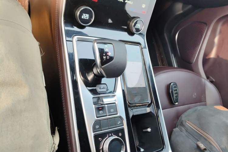 Used JETOUR X90 2022 Zilong 2.0T DCT Changsheng Edition 7-Seater