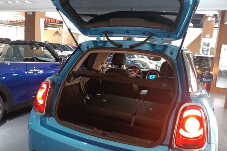 Used MINI MINI 2018 1.5T ONE PLUS
