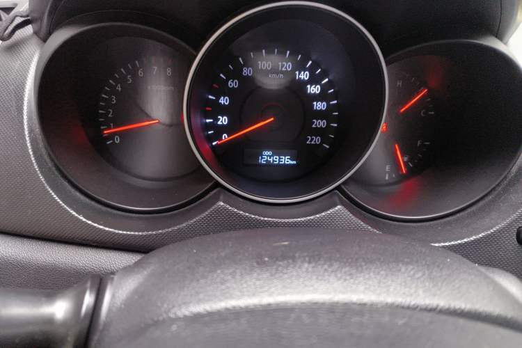 Used Kia Forte 2014 1.6L MT GL
