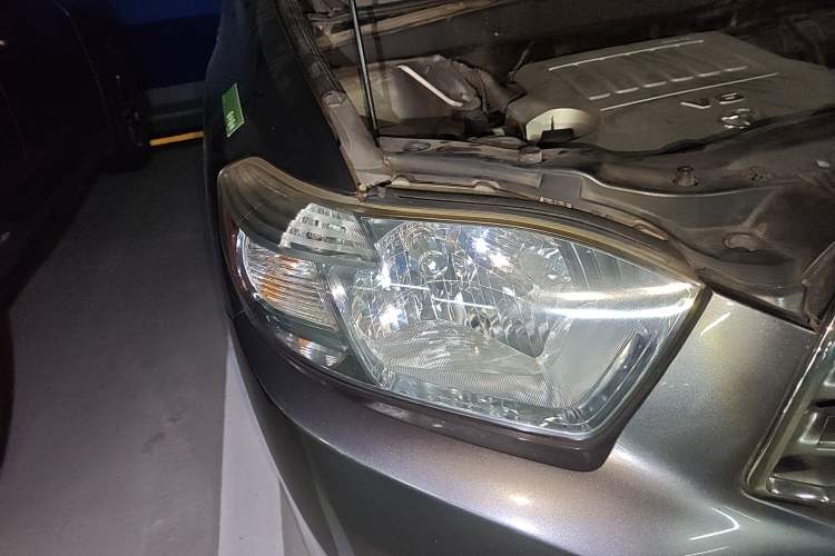 Used Toyota Highlander 2009 3.5L 4x4 7-Seater Luxury Edition Right Front Headlight