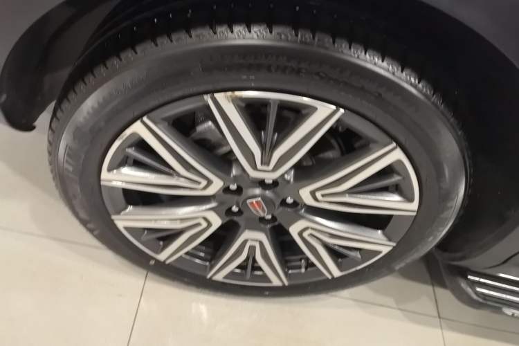 Used Hongqi HS5 2022 Facelifted Version 2.0T Smart Connect Flagship All-Wheel-Drive Edition