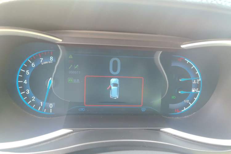 Used Cowin X3 2017 1.6L Manual Flagship Model China V Standard