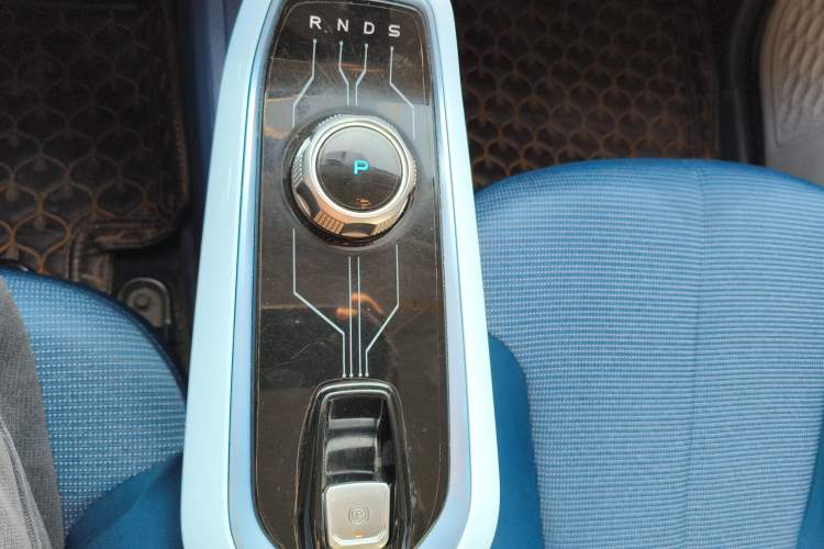 Used Oshan Benni E-Star 2022 Qingxin Edition Colorful Model Lithium Iron Phosphate
