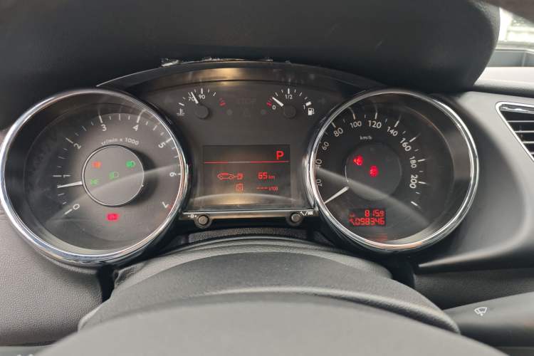 Used Peugeot 3008 2013 1.6THP Automatic Trend Edition Instrument Cluster