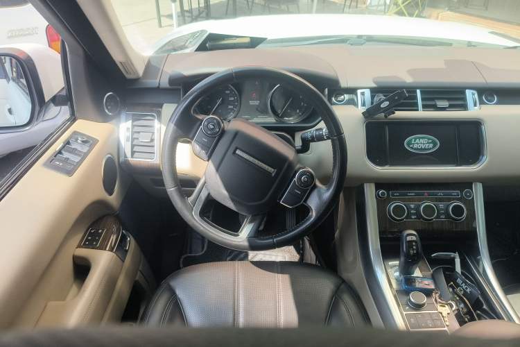 Used Land Rover Range Rover Sport 2016 2.0 GTDi HSE
