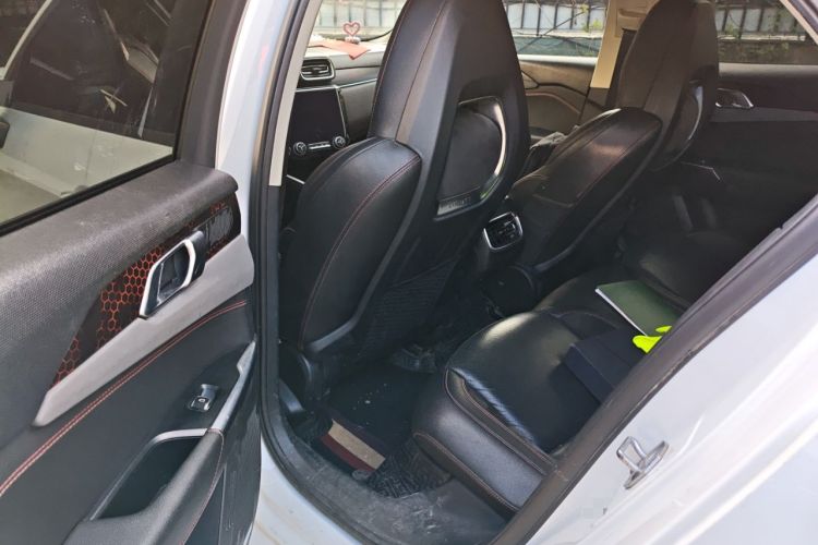 Used Lynk & Co 02 2019 1.5T DCT Two-Wheel Drive Pro Edition China VI Standard
