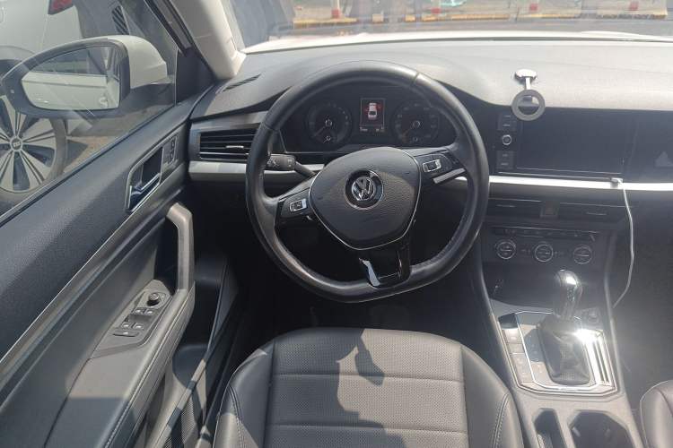Used Volkswagen Lavida Pure Electric 2019 Enjoyment Edition Steering Wheel