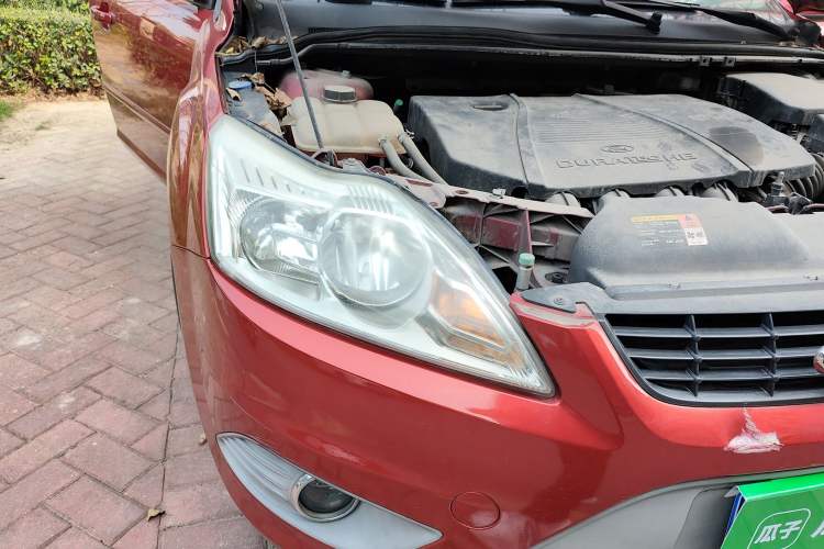 Used Ford Focus 2011 Sedan 1.8L Automatic Fashion Edition
